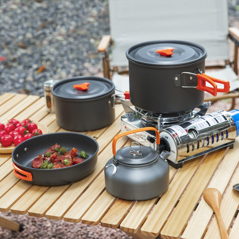 The Ultimate Multi-Person Camping Picnic Pot